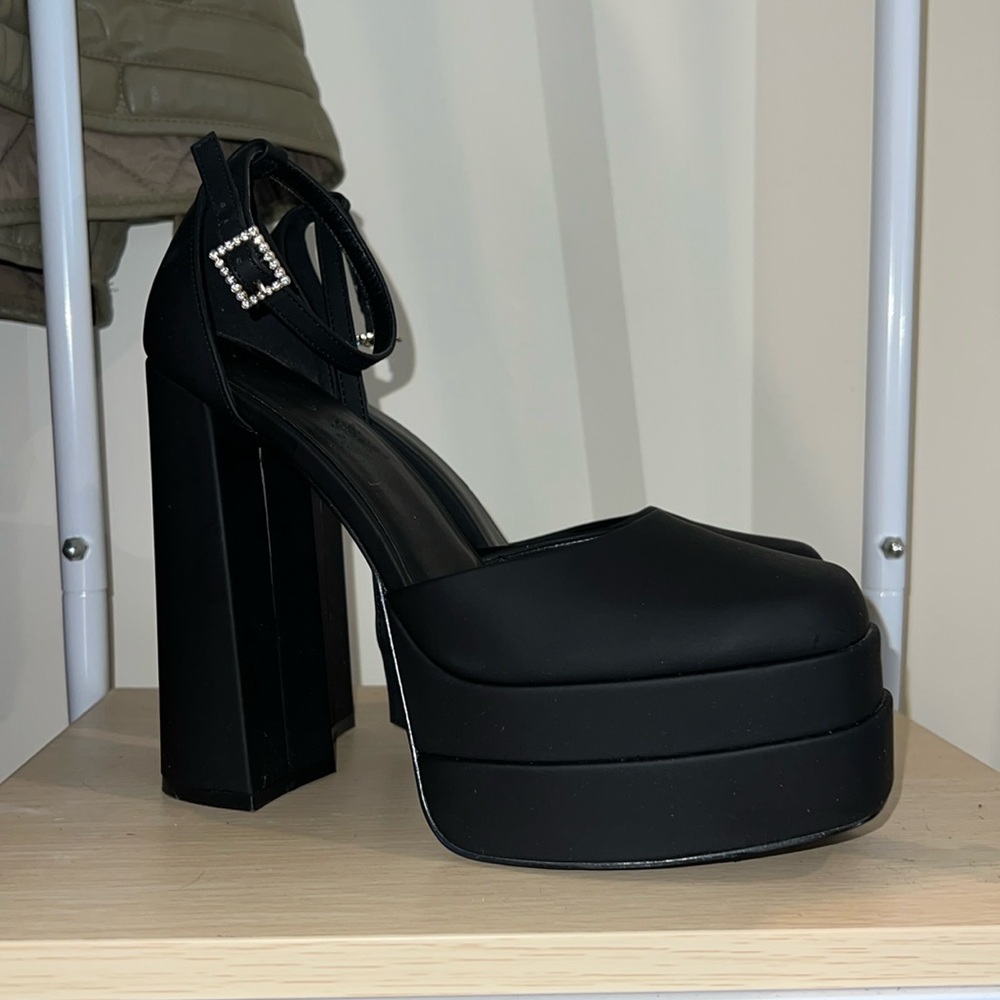 Black matte leather platform heels w rhinestone buckle detail